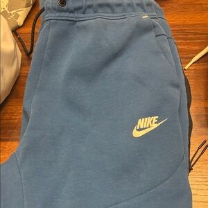 Nike Men's Blue Sweatpants